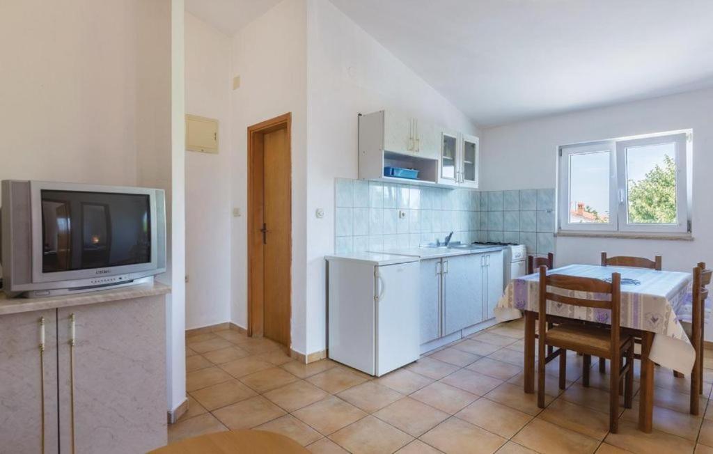 Valdebek 2 Apartment Пула Екстериор снимка